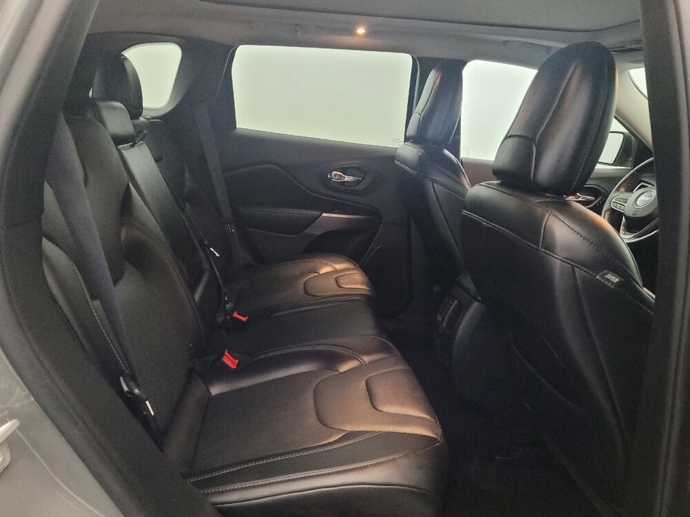 2019 Jeep Cherokee in Allentown, PA 18103 - 18144000 19