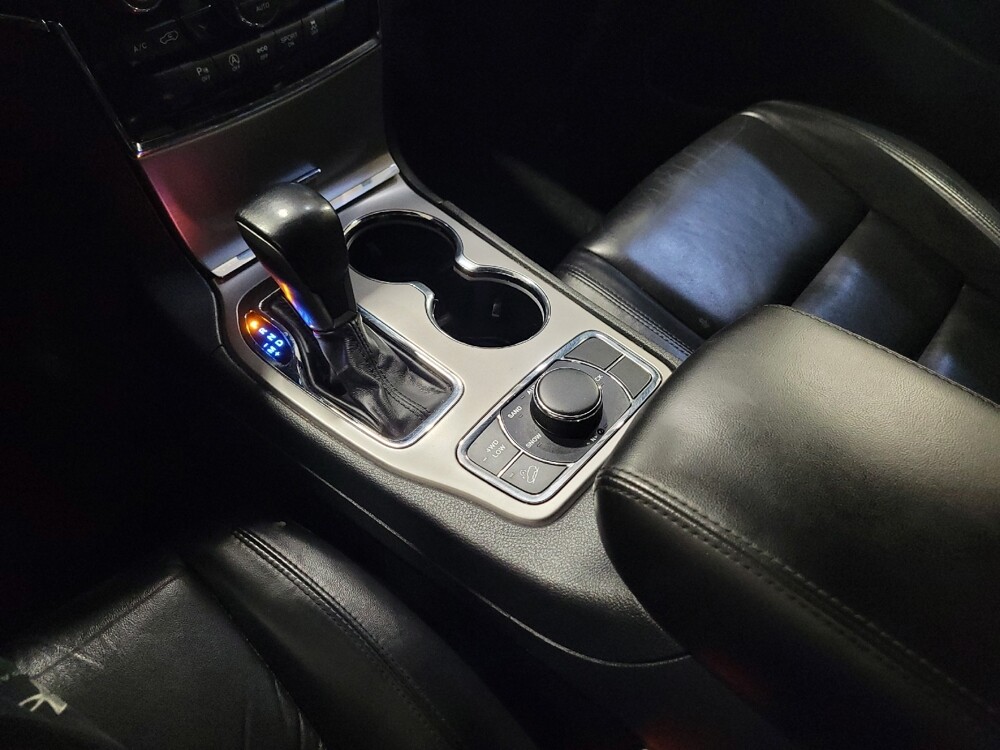 2021 Jeep Grand Cherokee in Allentown, PA 18103 - 18144004 26