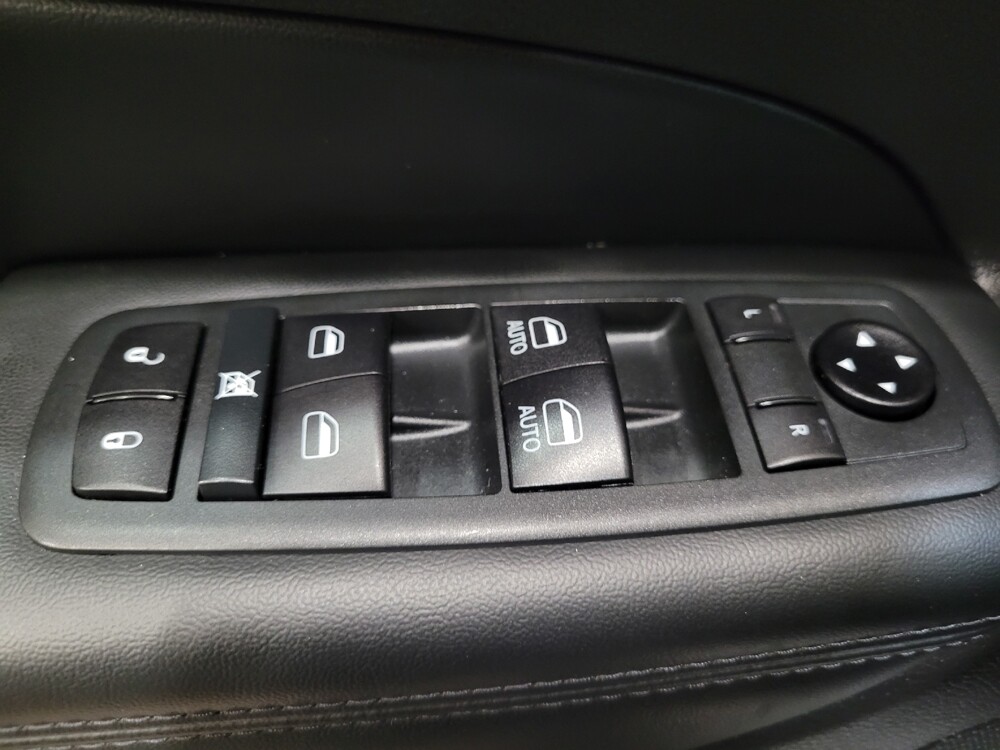 2021 Jeep Grand Cherokee in Allentown, PA 18103 - 18144004 27