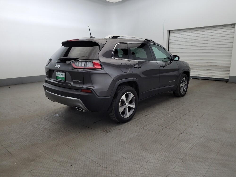 2021 Jeep Cherokee in Allentown, PA 18103 - 18144008 9