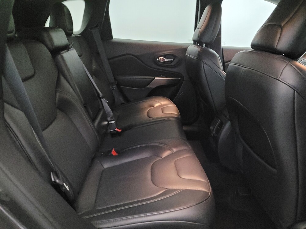 2021 Jeep Cherokee in Allentown, PA 18103 - 18144008 19