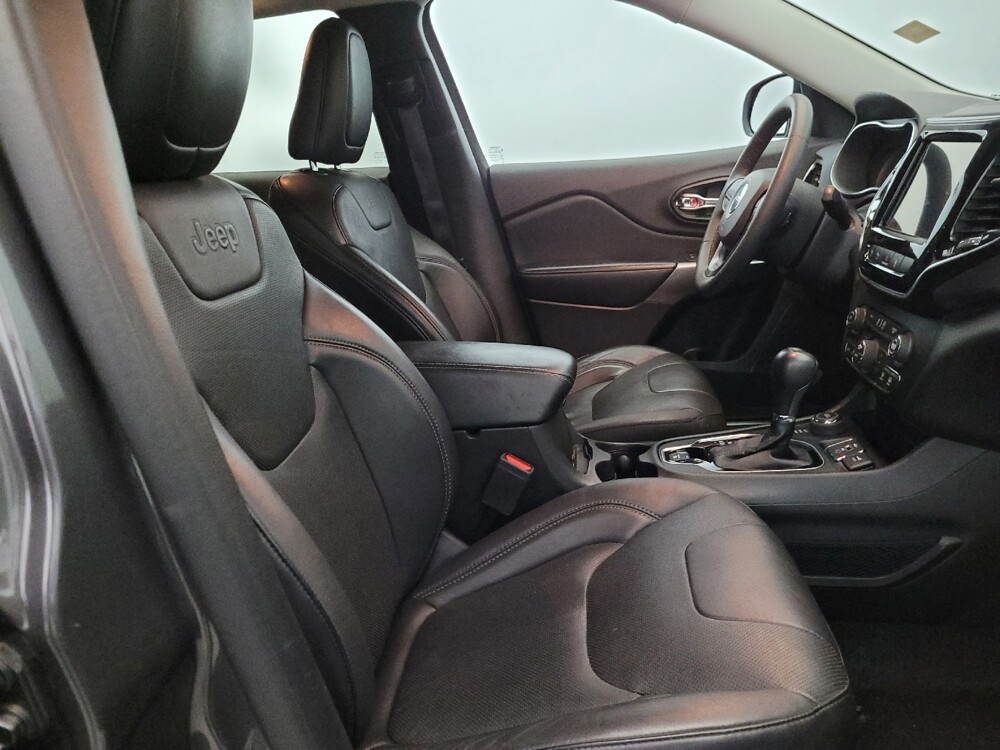 2021 Jeep Cherokee in Allentown, PA 18103 - 18144008 21