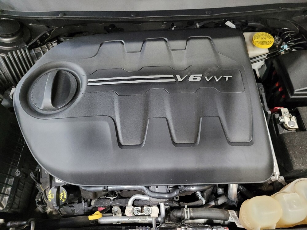 2021 Jeep Cherokee in Allentown, PA 18103 - 18144008 30