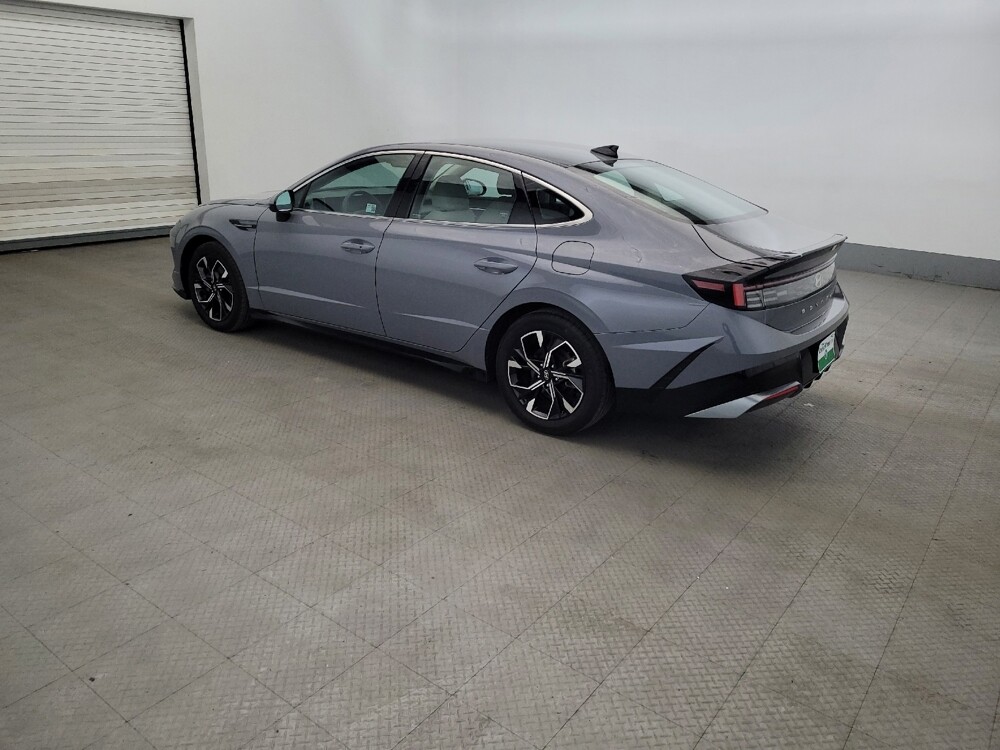 2024 Hyundai Sonata in Woodbridge, VA 22191 - 18144018 3