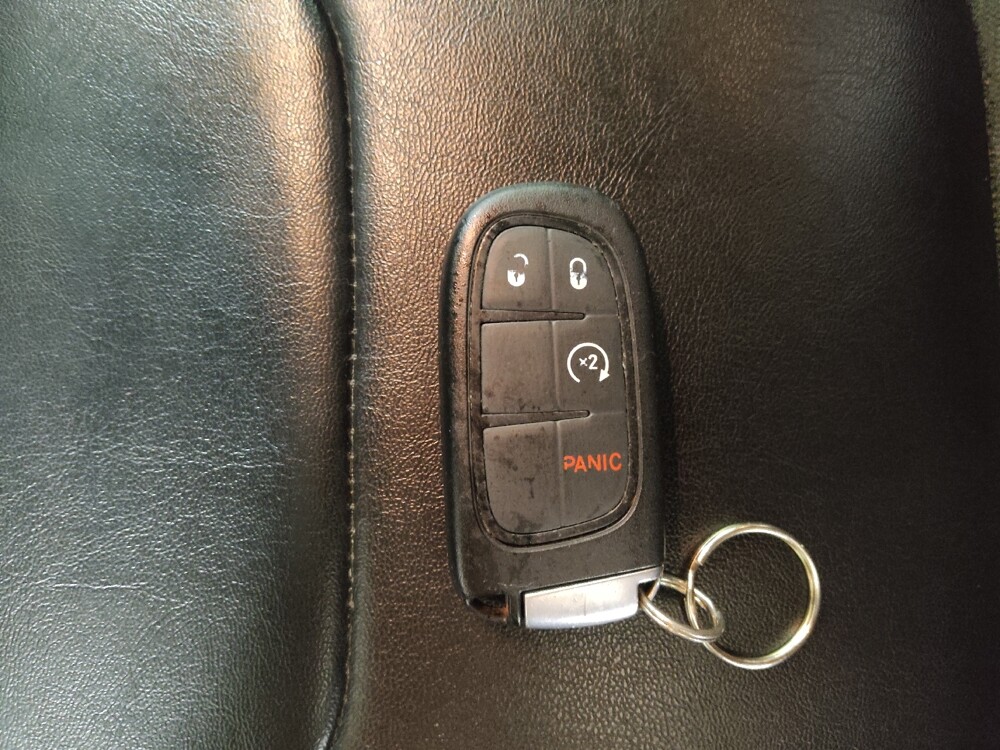 2022 Jeep Cherokee in St. Louis, MO 63136 - 18144019 32