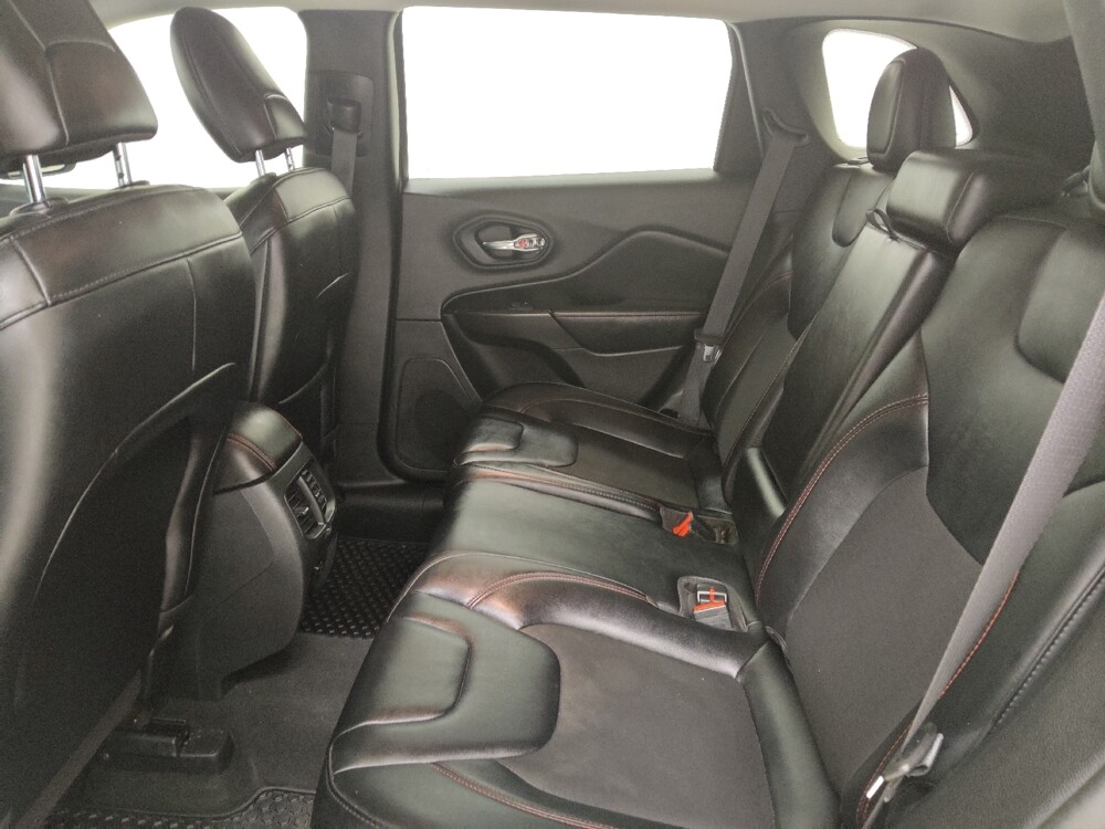 2022 Jeep Cherokee in St. Louis, MO 63136 - 18144019 18