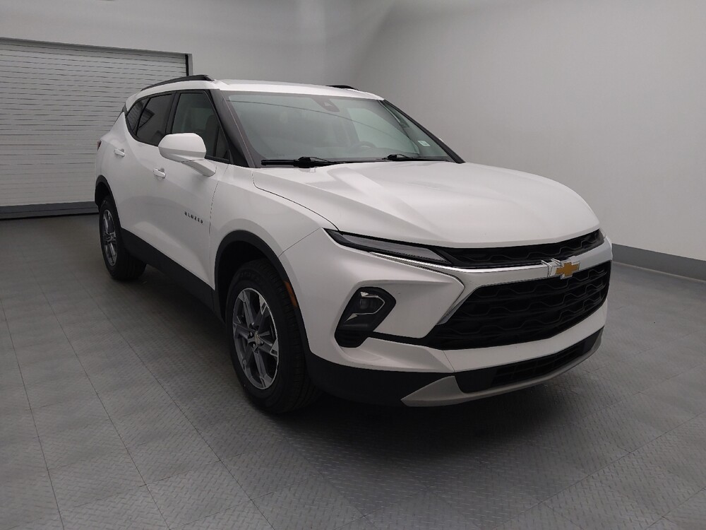 2024 Chevrolet Blazer in Springfield, MO 65807 - 18144022 13
