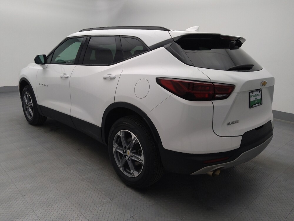 2024 Chevrolet Blazer in Springfield, MO 65807 - 18144022 3