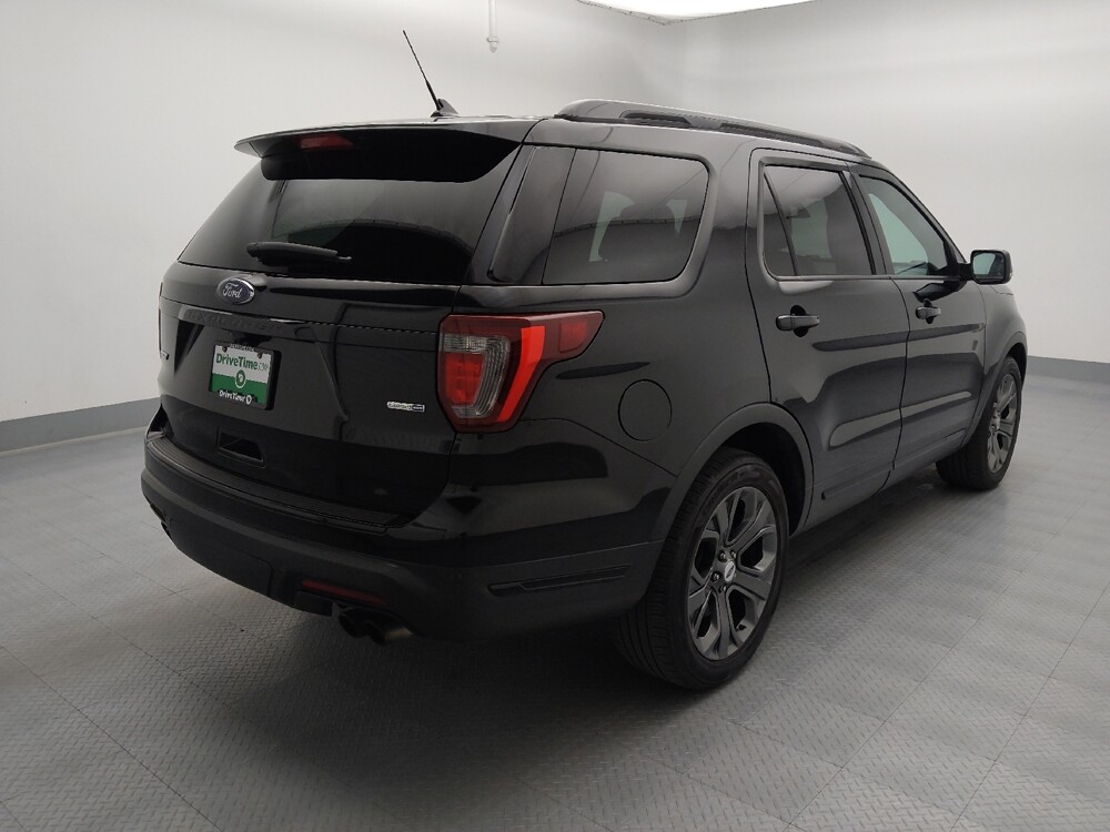2018 Ford Explorer in Gladstone, MO 64118 - 18144024 9