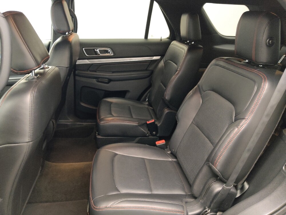 2018 Ford Explorer in Gladstone, MO 64118 - 18144024 18