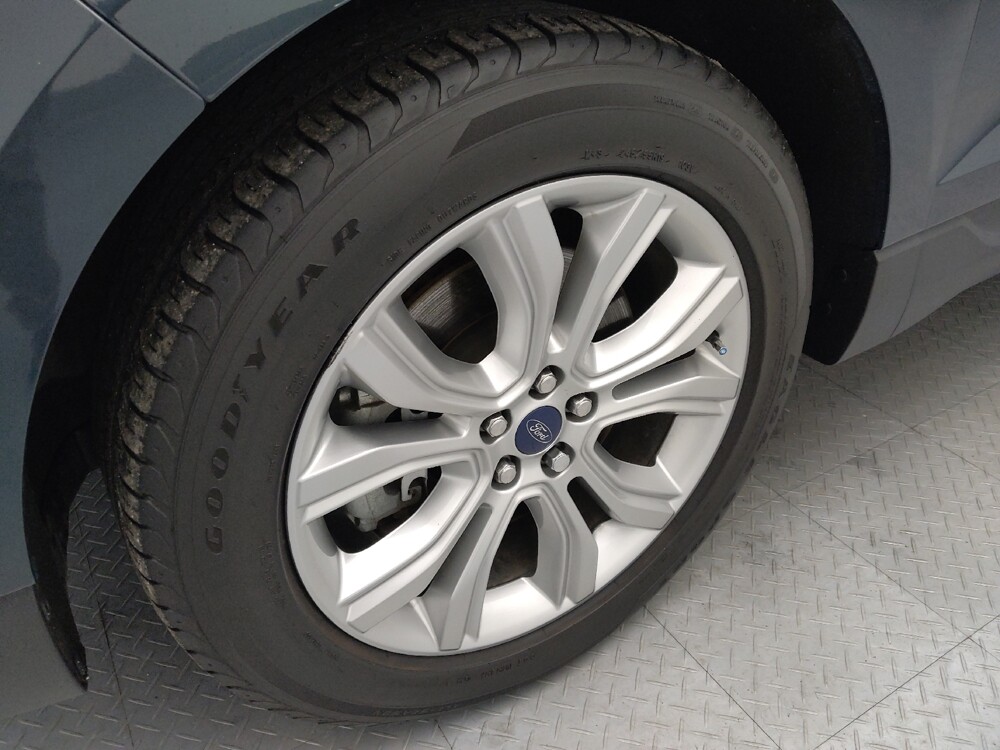 2019 Ford Edge in Independence, MO 64055 - 18144026 31