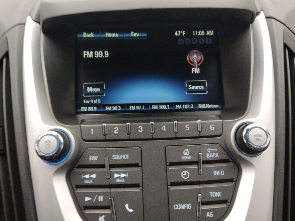 2017 Chevrolet Equinox in Topeka, KS 66611 - 18144027 25