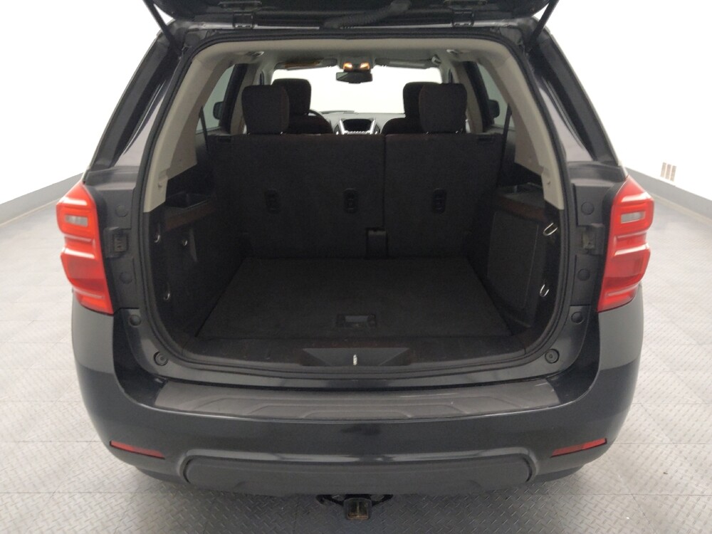 2017 Chevrolet Equinox in Topeka, KS 66611 - 18144027 29