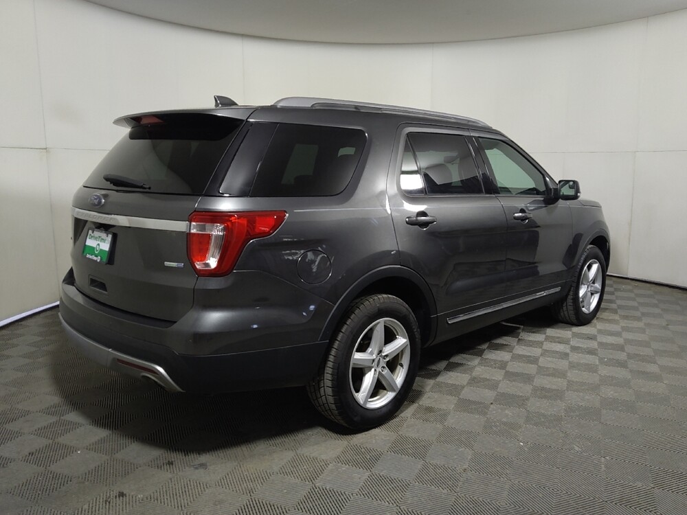 2017 Ford Explorer in Midlothian, IL 60445 - 18144029 10