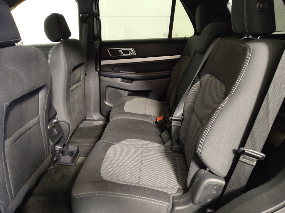 2017 Ford Explorer in Midlothian, IL 60445 - 18144029 18
