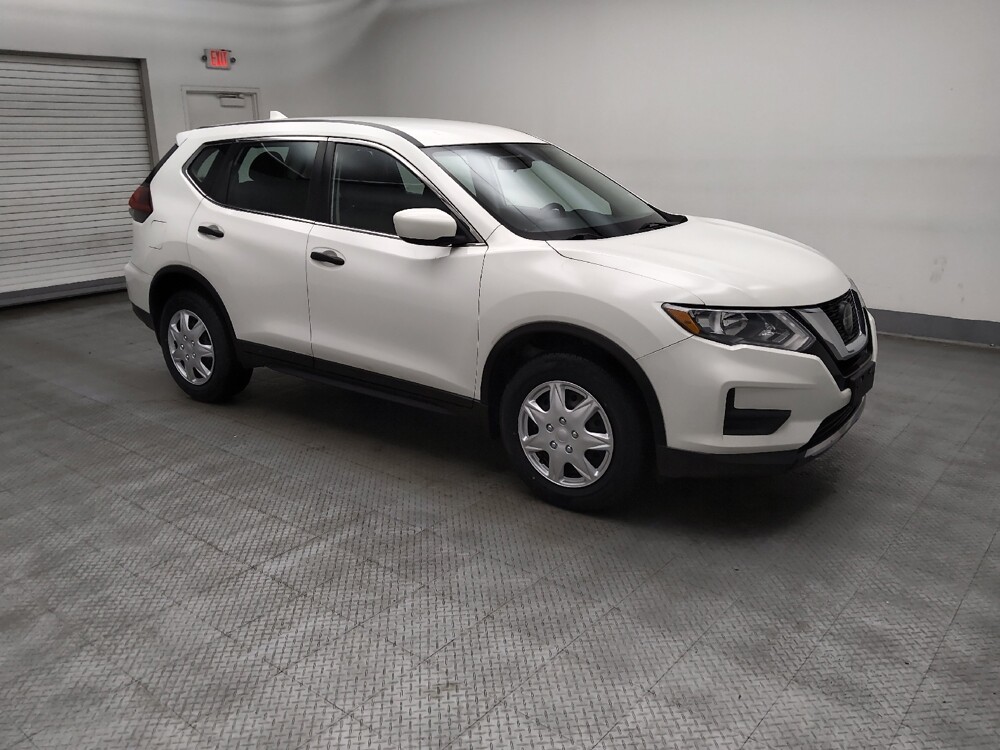 2018 Nissan Rogue in Lombard, IL 60148 - 18144031 11