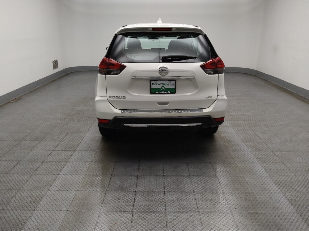2018 Nissan Rogue in Lombard, IL 60148 - 18144031 6