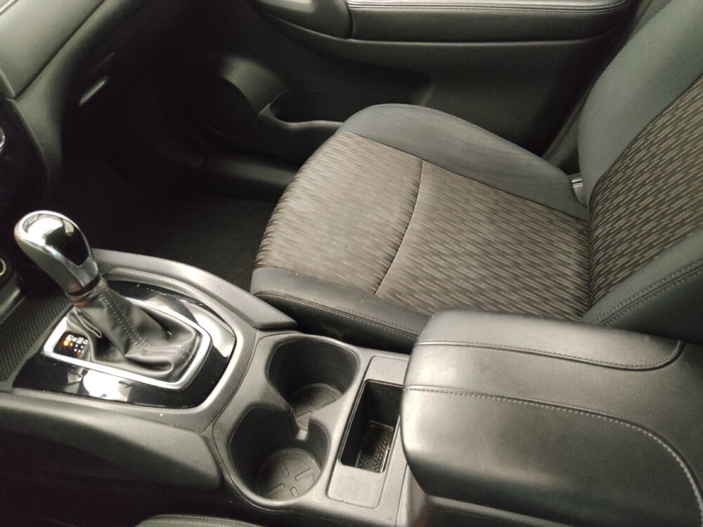 2018 Nissan Rogue in Lombard, IL 60148 - 18144031 26