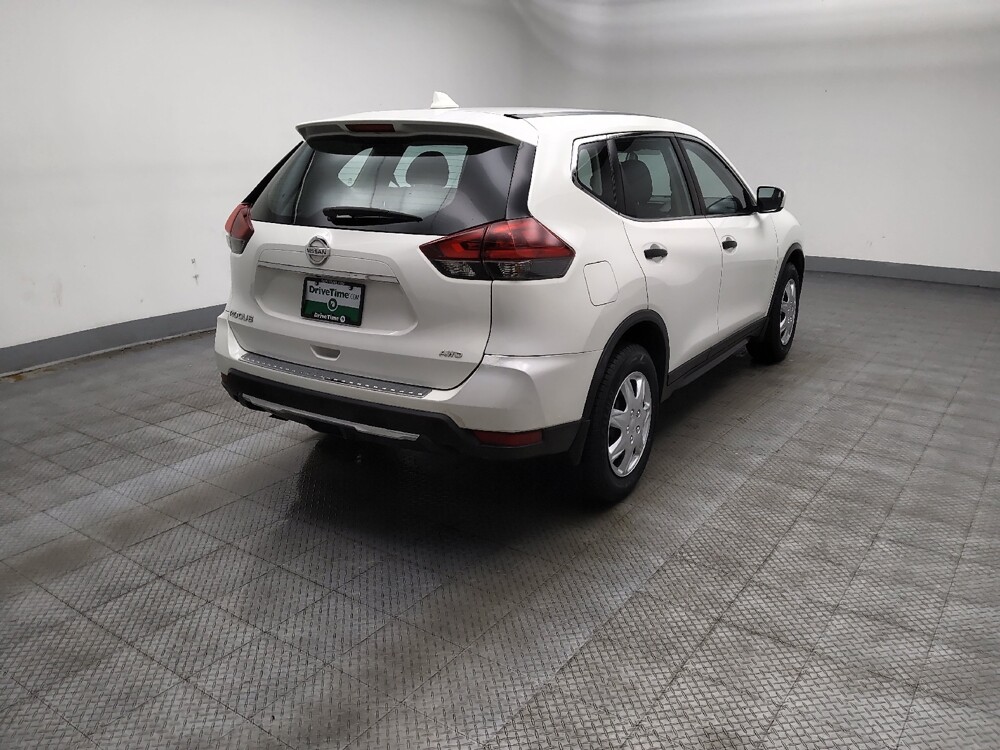 2018 Nissan Rogue in Lombard, IL 60148 - 18144031 9
