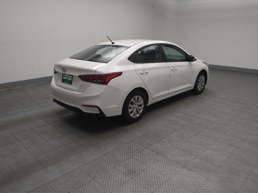 2018 Hyundai Accent in Lombard, IL 60148 - 18144033 10