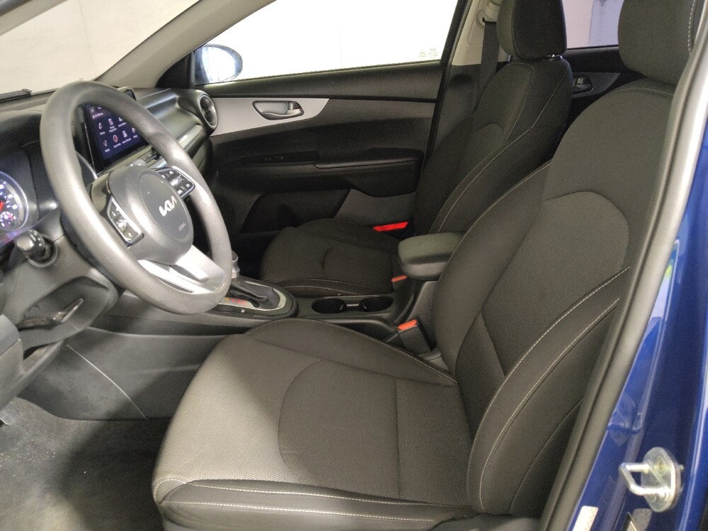 2022 Kia Forte in Midlothian, IL 60445 - 18144035 17