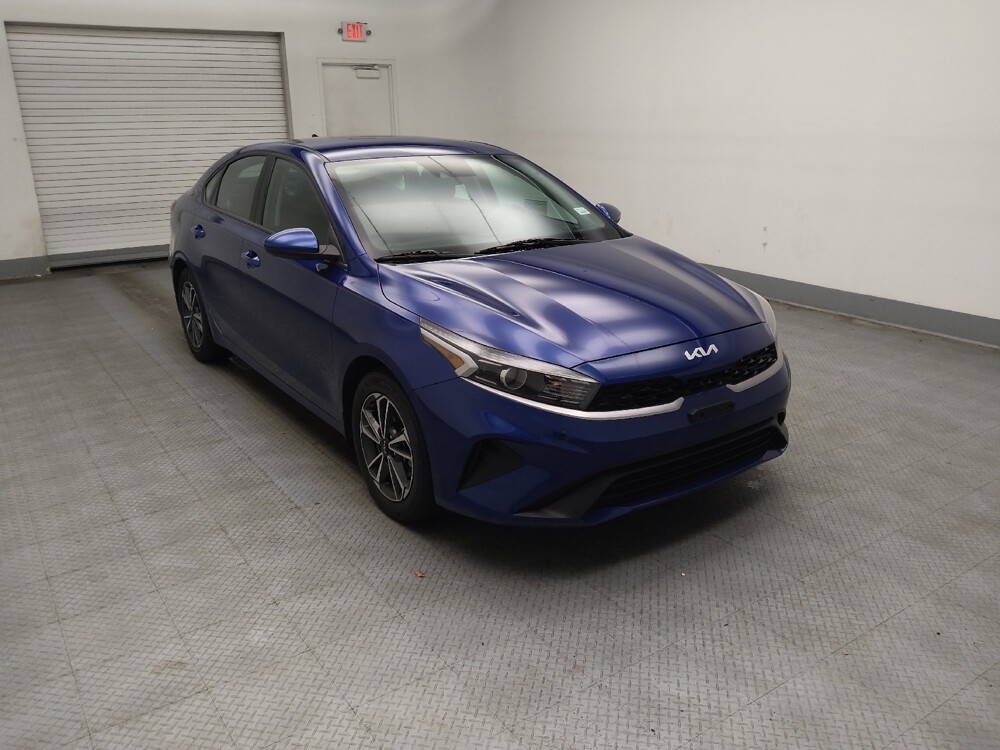 2023 Kia Forte in Des Moines, IA 50310 - 18144036 13
