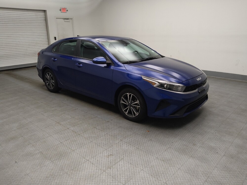 2023 Kia Forte in Des Moines, IA 50310 - 18144036 11