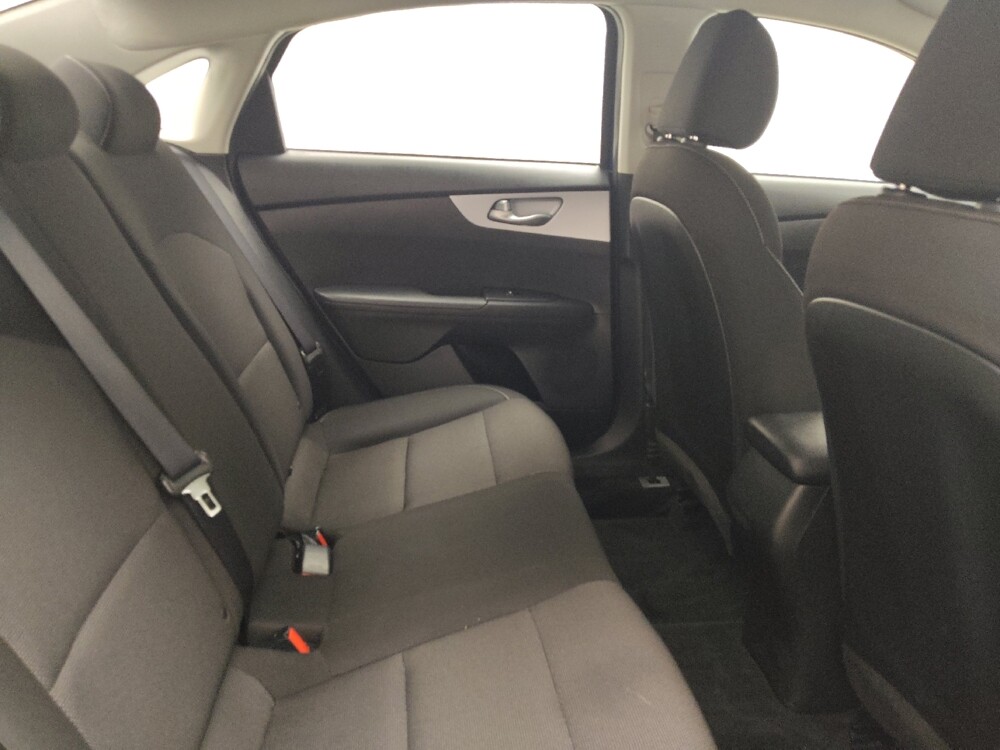 2023 Kia Forte in Des Moines, IA 50310 - 18144036 19