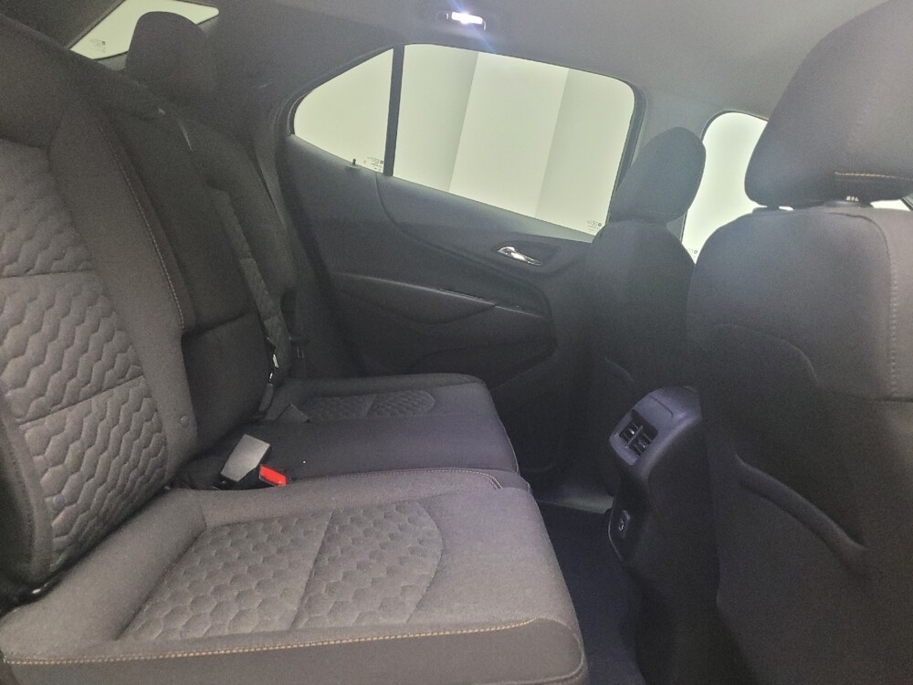 2021 Chevrolet Equinox in Grand Rapids, MI 49508 - 18144038 19