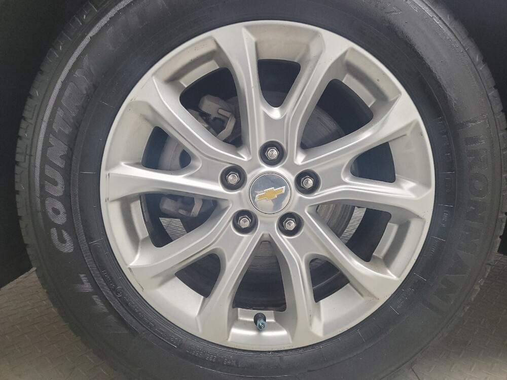 2021 Chevrolet Equinox in Grand Rapids, MI 49508 - 18144038 31