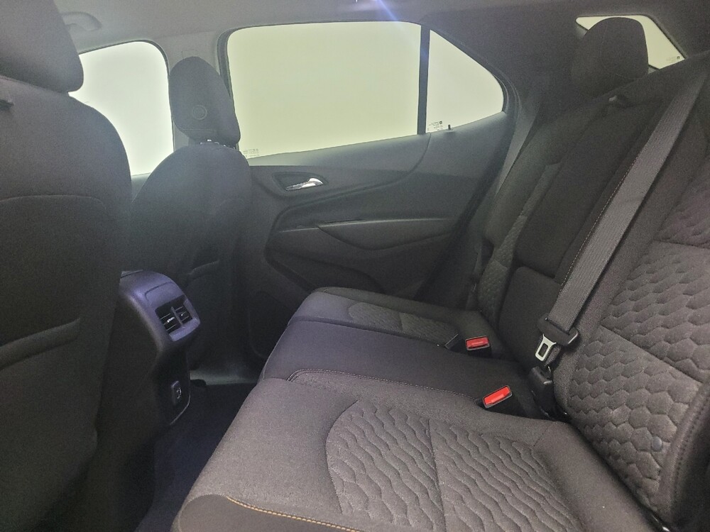 2021 Chevrolet Equinox in Grand Rapids, MI 49508 - 18144038 18