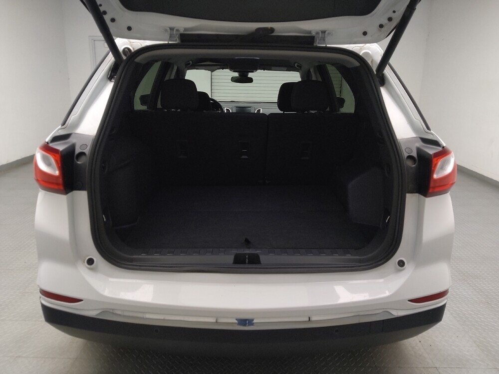 2021 Chevrolet Equinox in Grand Rapids, MI 49508 - 18144039 29