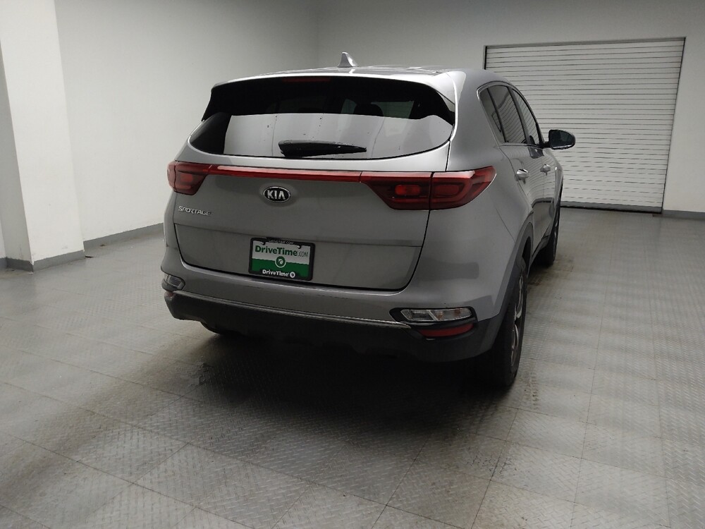 2020 Kia Sportage in Grand Rapids, MI 49508 - 18144047 7