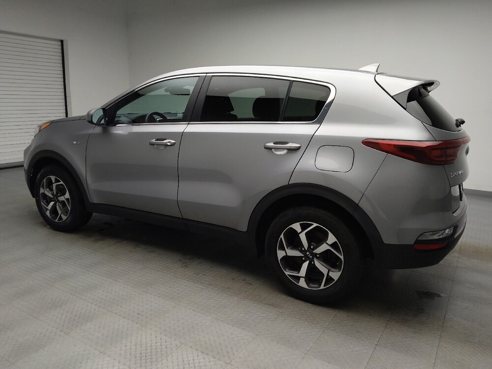2020 Kia Sportage in Grand Rapids, MI 49508 - 18144047 3