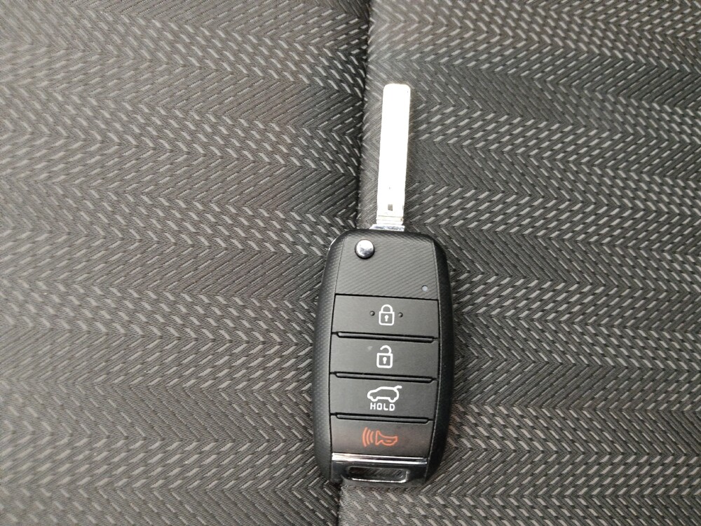 2020 Kia Sportage in Grand Rapids, MI 49508 - 18144047 32