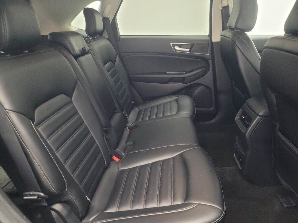 2020 Ford Edge in Louisville, KY 40258 - 18144049 19
