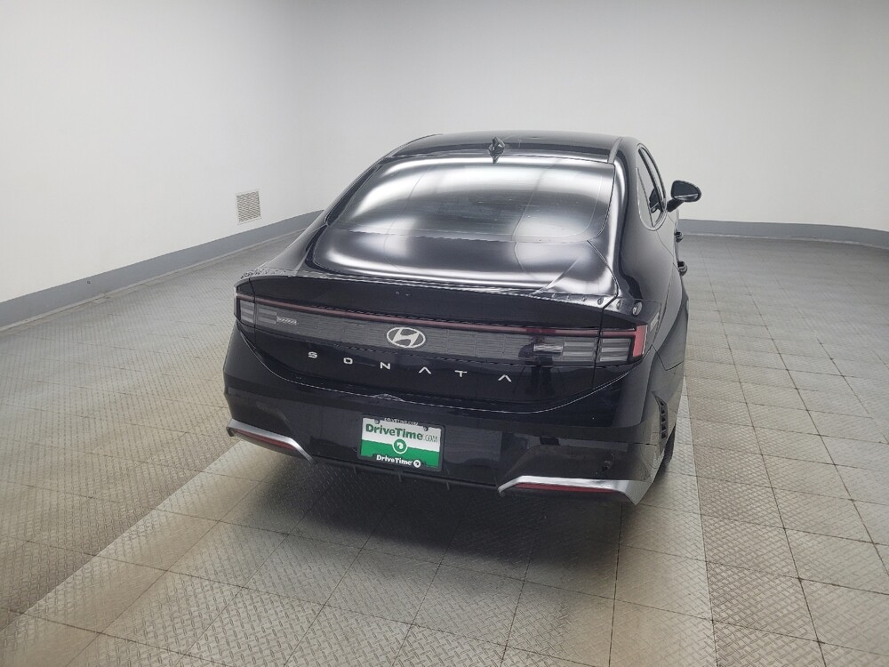 2024 Hyundai Sonata in Indianapolis, IN 46222 - 18144054 7