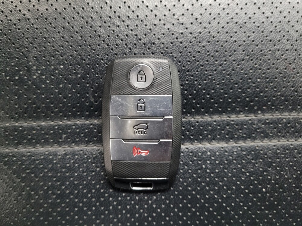 2018 Kia Sorento in Reno, NV 89502 - 18144055 32