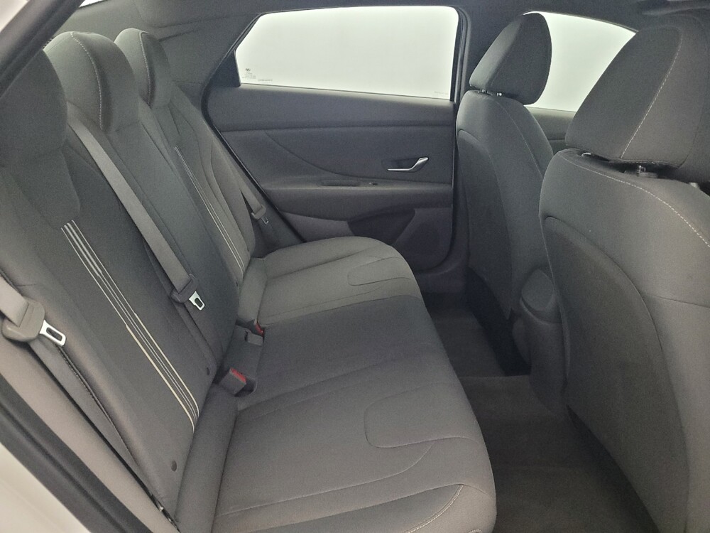 2023 Hyundai Elantra in Glen Burnie, MD 21061 - 18144058 19