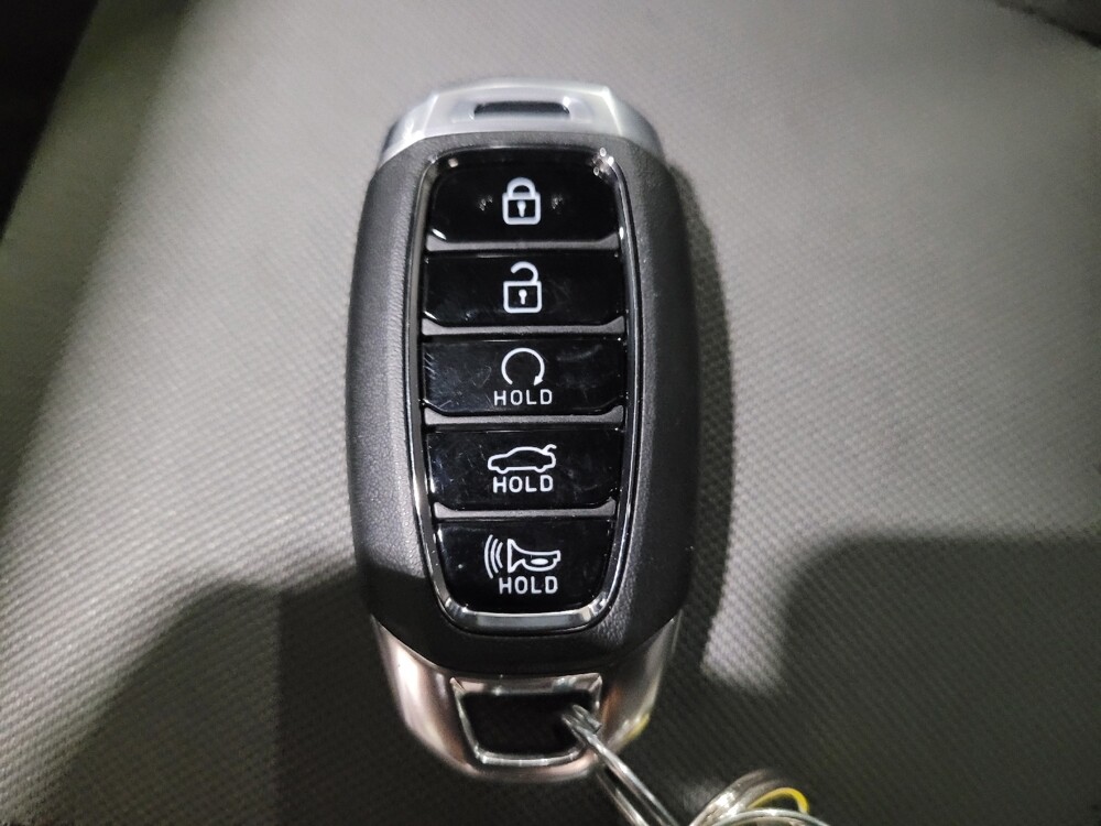 2023 Hyundai Elantra in Glen Burnie, MD 21061 - 18144058 32