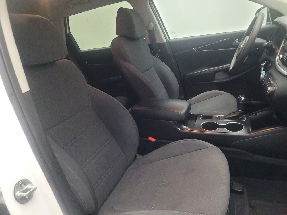 2017 Kia Sorento in Stone Mountain, GA 30083 - 18144061 21