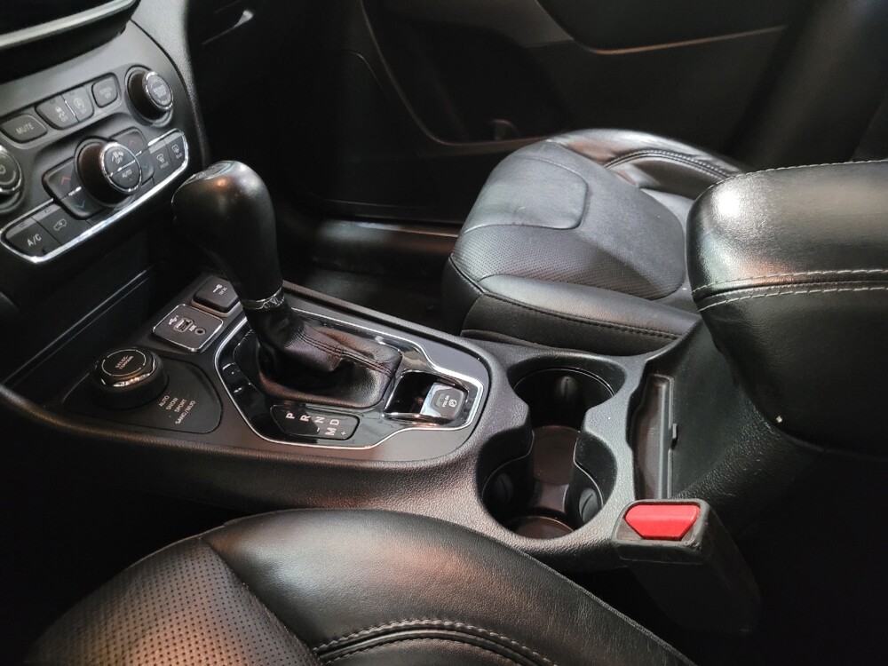 2019 Jeep Cherokee in Williamstown, NJ 8094 - 18144062 26