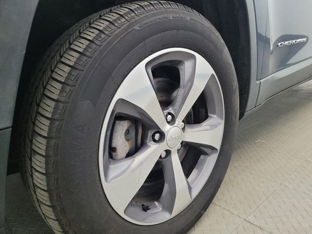 2019 Jeep Cherokee in Williamstown, NJ 8094 - 18144062 31