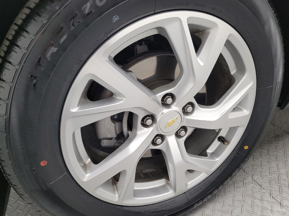 2020 Chevrolet Equinox in Las Vegas, NV 89102 - 18144064 31