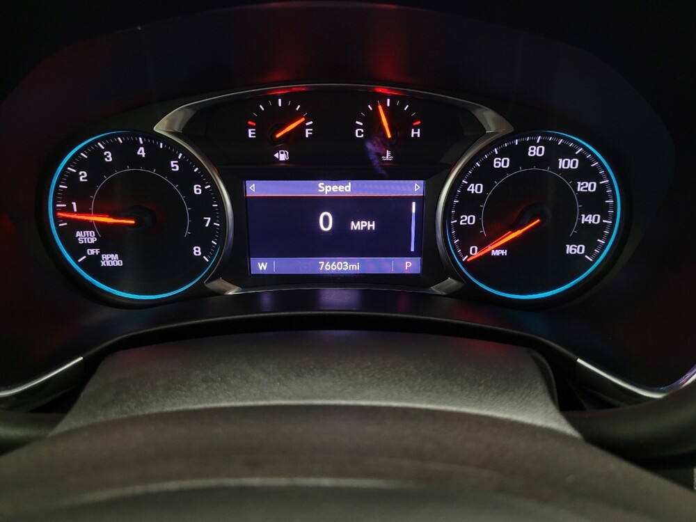 2020 Chevrolet Equinox in Las Vegas, NV 89102 - 18144064 23