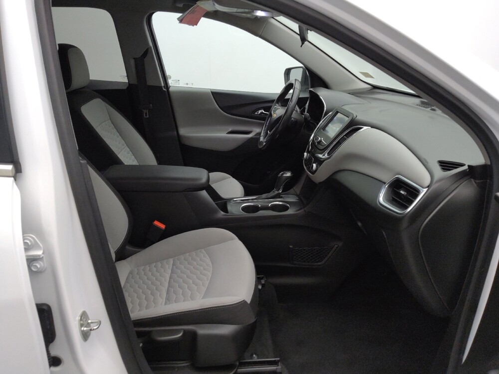 2018 Chevrolet Equinox in Topeka, KS 66611 - 18144074 21