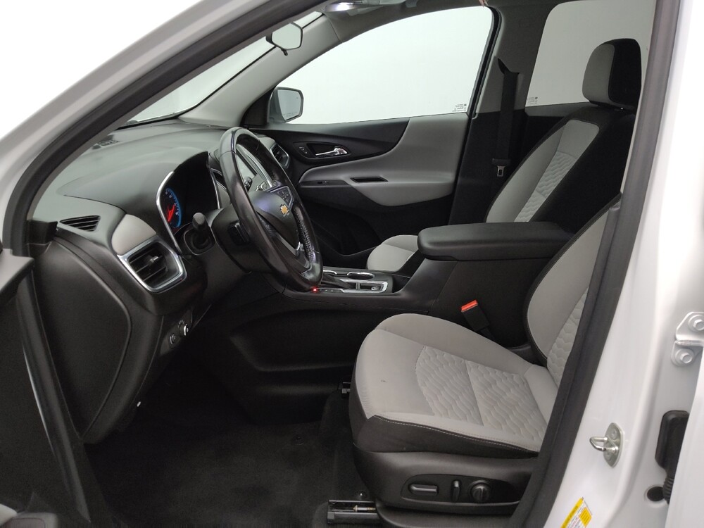 2018 Chevrolet Equinox in Topeka, KS 66611 - 18144074 17