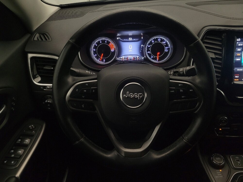 2019 Jeep Cherokee in Glendale, AZ 85301 - 18144082 22
