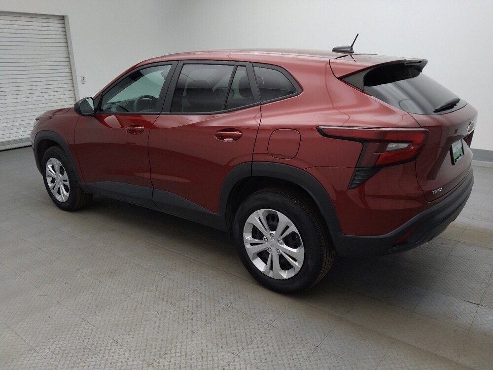 2025 Chevrolet Trax in Denver, CO 80012 - 18144086 3