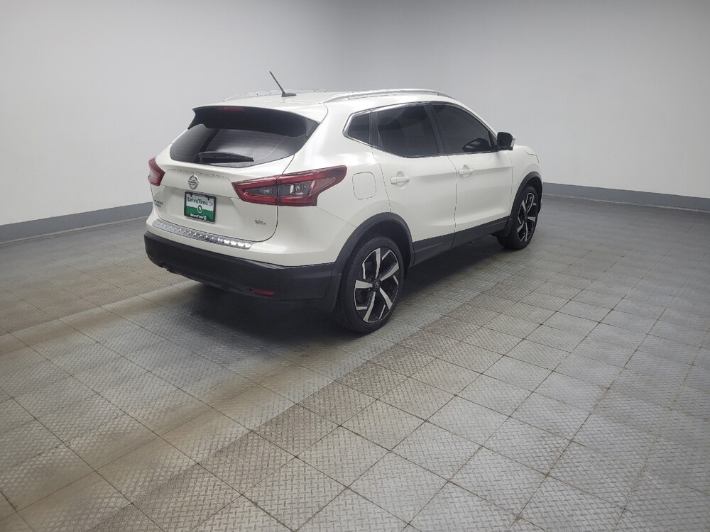 2020 Nissan Rogue Sport in Indianapolis, IN 46222 - 18144087 10